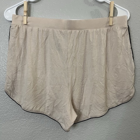 NWT Stars Above Target Brand Pink Petal Rose Pajama Shorts Women's Medium - Picture 2 of 4